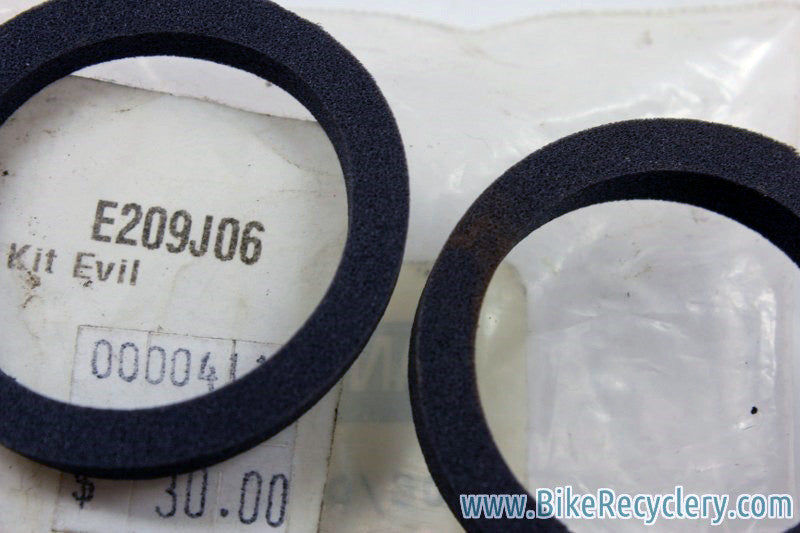 NEW Manitou Evil Genius Seal & Wiper Kit: 32mm