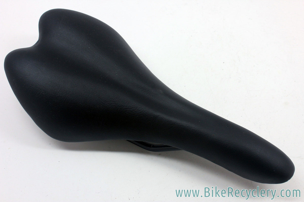 "Vader" Bicycle Saddle: Black - 135mm (New)