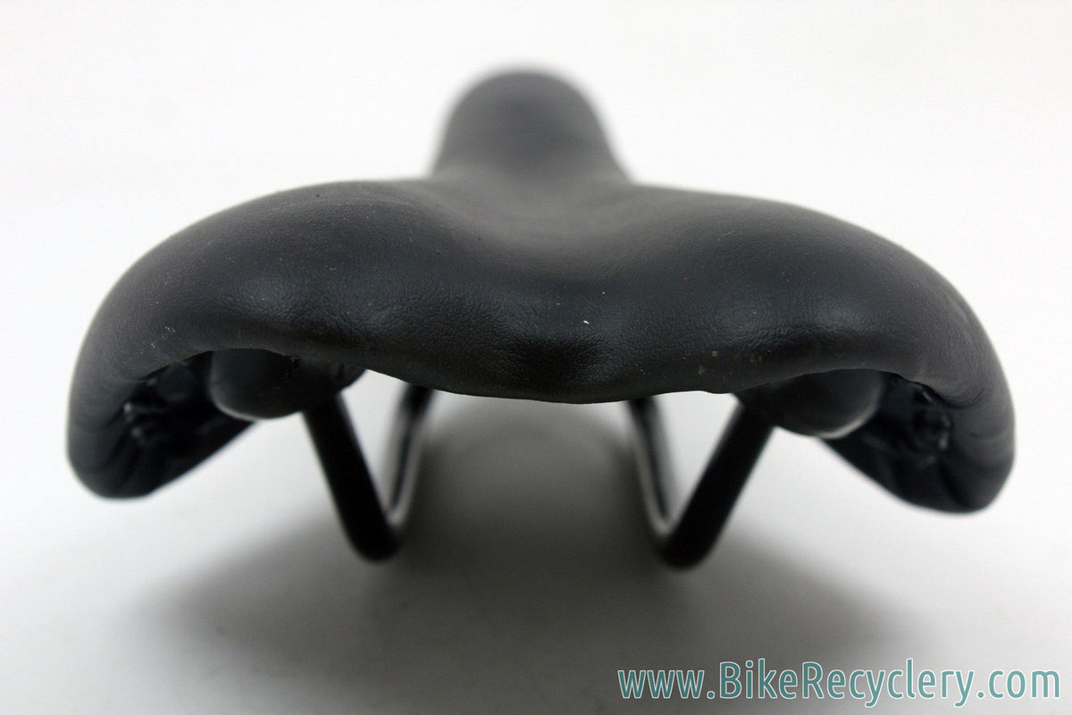 "Vader" Bicycle Saddle: Black - 135mm (New)