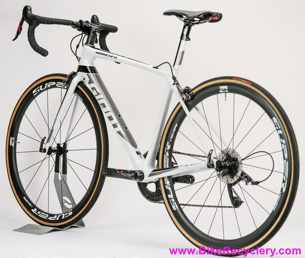 2019 Giant TCR Advanced SL Road Bike: Small - SRAM Red 11s w/ Wide Range Force CS/RD/FD - 14.5 lbs (MINT Low Miles)