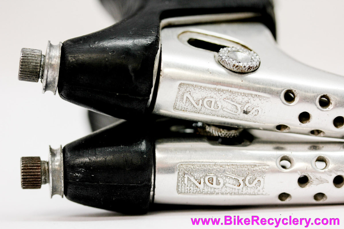Zeus 2000 (2001) Ref 70.1 Brake Levers: Drilled - Quick Release - Barrel Adjusters - Original Hoods (EXC)