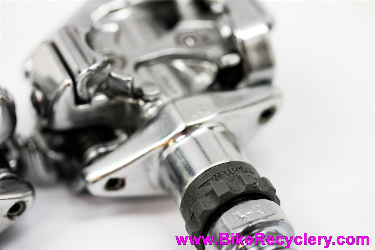 NIB/NOS Shimano Deore XT / XTR PD-M747 Mountain Bike SPD Pedals: Vintage 1990's - Silver (5 miles ridden)