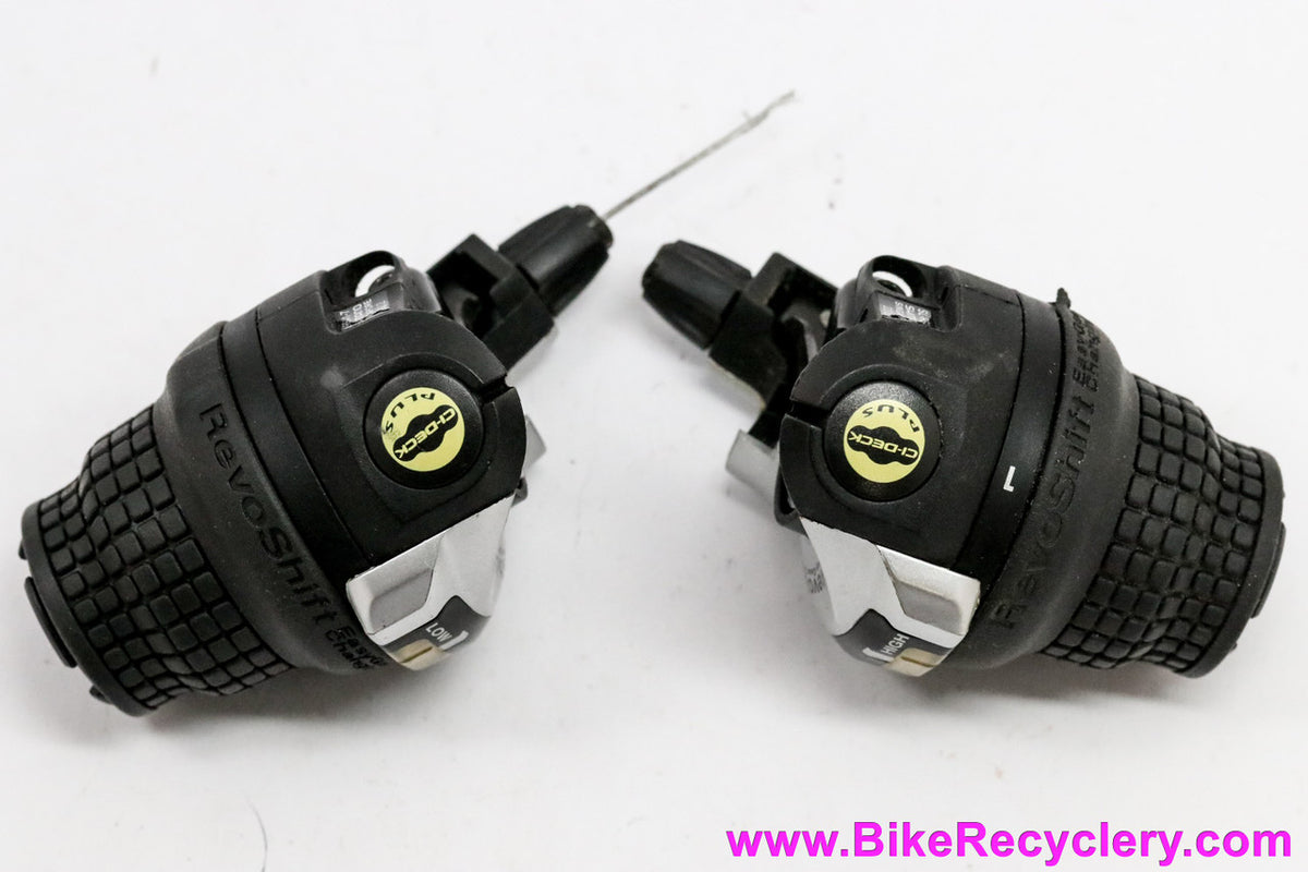 Shimano RevoShift Twist Shifters: 3x7 Speed - SL-RS41 (MINT)