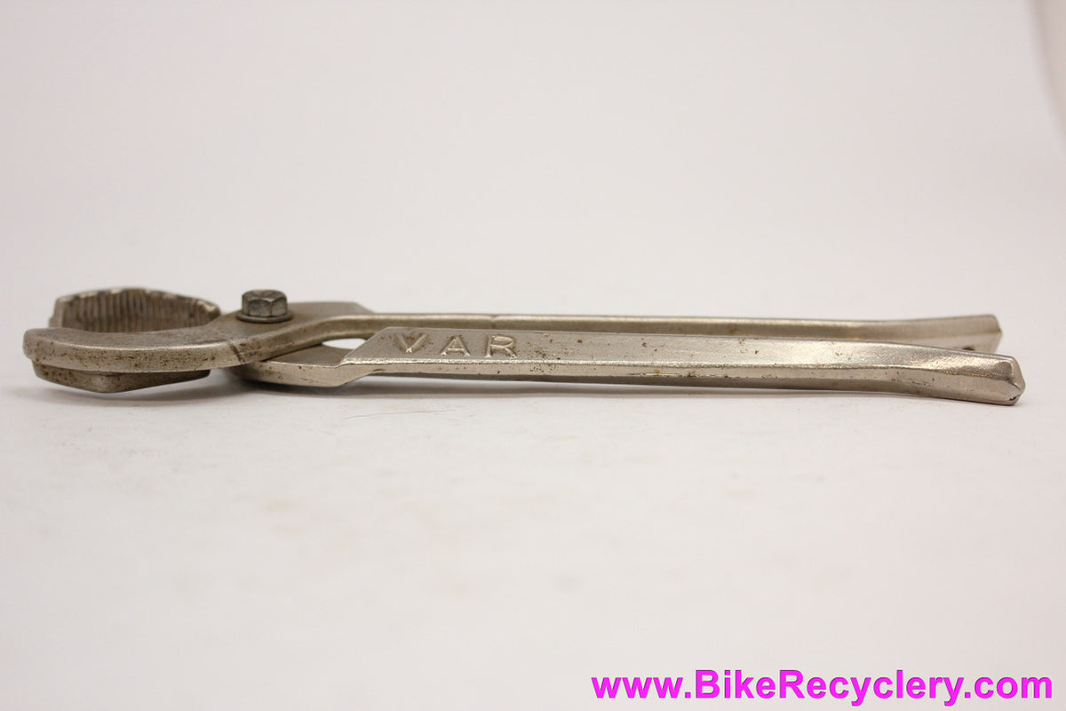 VAR 78 Headset Cup / Top Nut Pliers: For Knurled Headsets - Magistroni