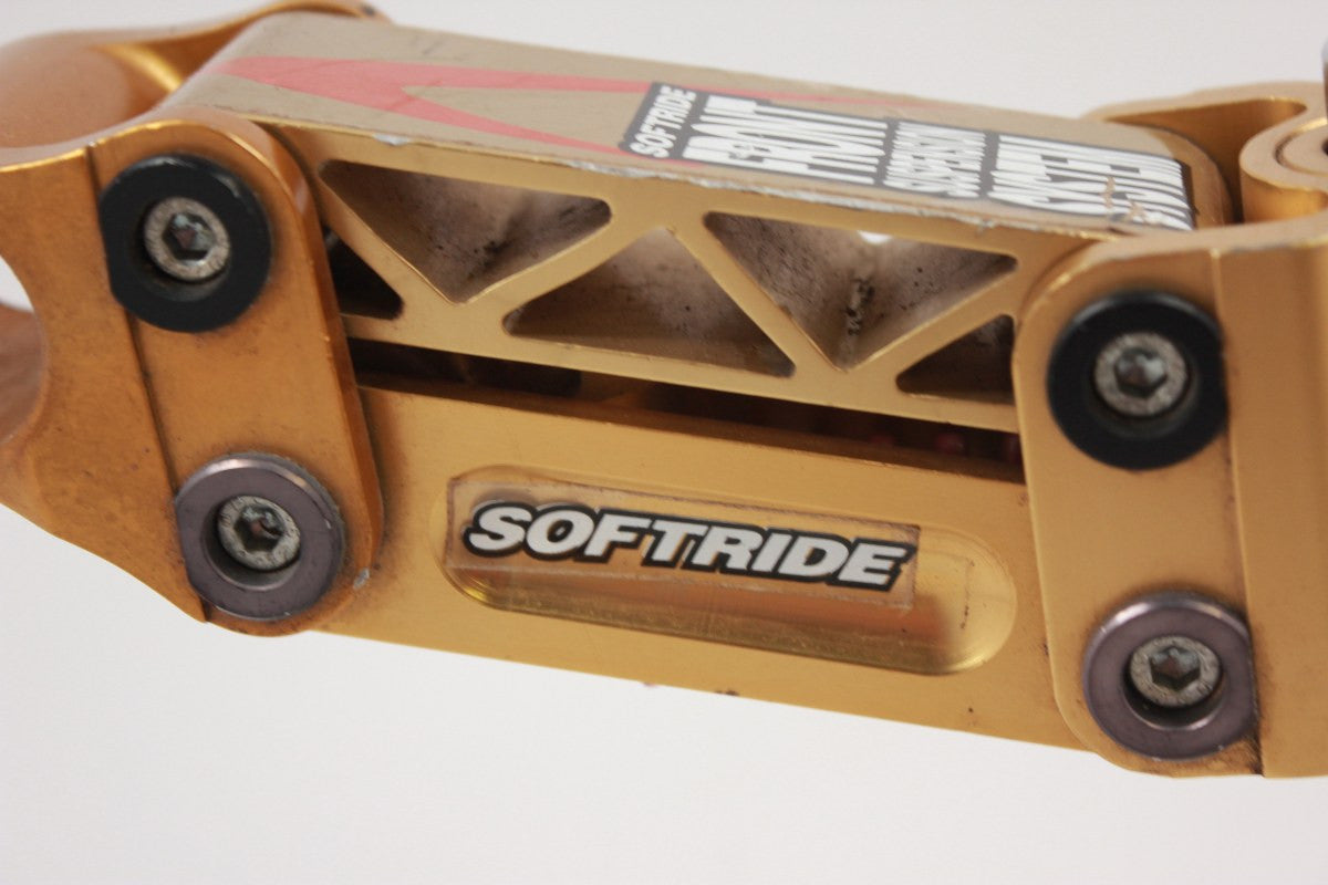 Softride Quill Suspension Stem: 130mm x 25.4mm Gold