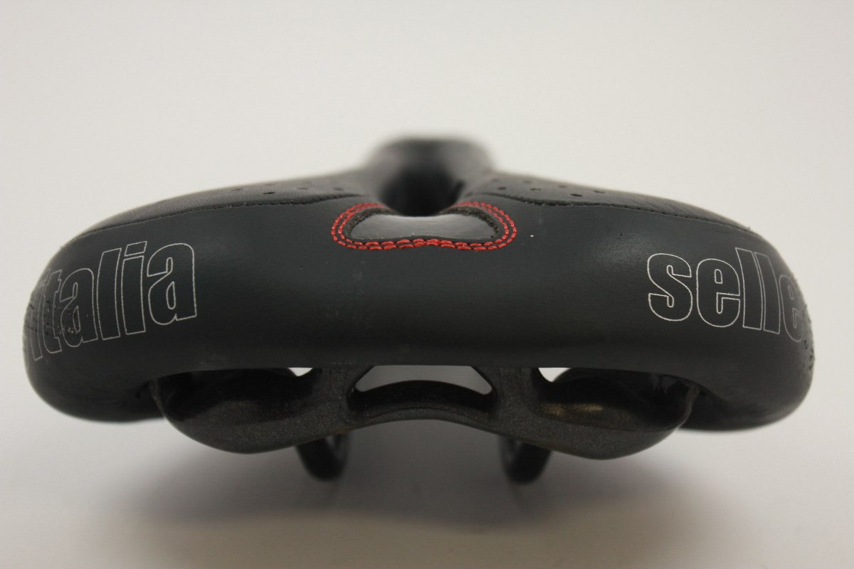 Selle Italia Ldy Gel Flow Women's Specific Saddle: Black Large Cut-Out