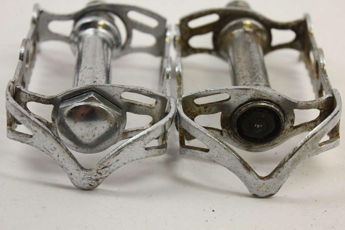 Agrati Quill Pedals: Italian, 1950's 1960's RARE