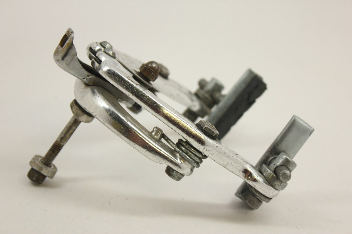 Lee Chi Scissors / Roller Cam Brake, Front