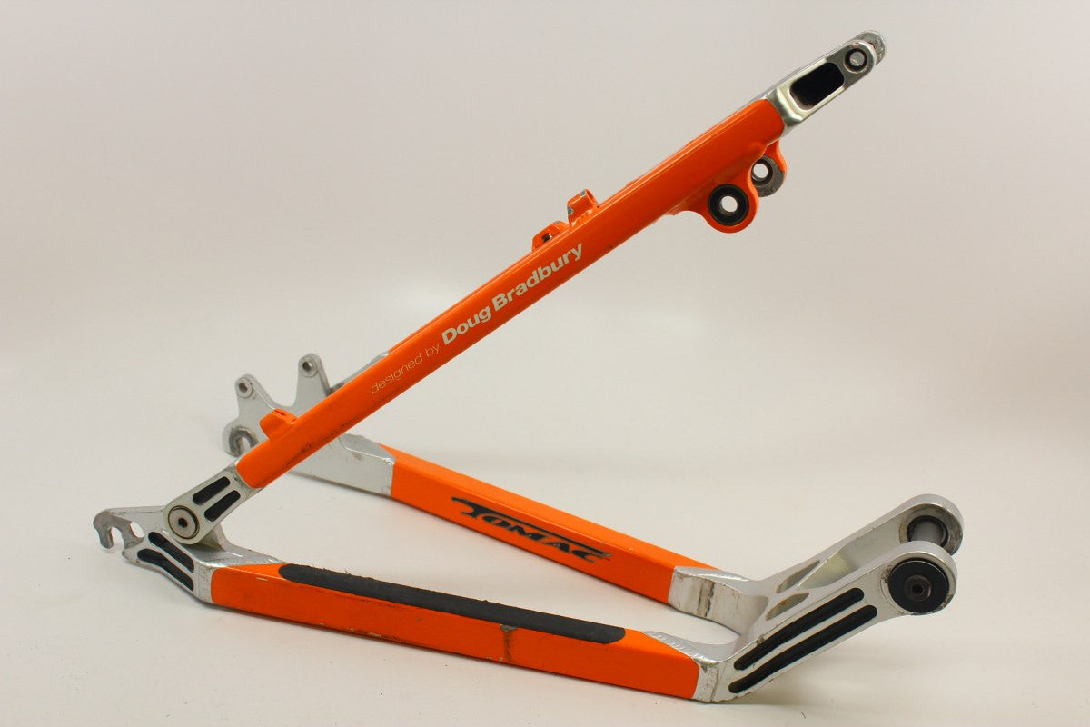 Tomac Revolver Rear Triangle: Seatstays/Chainstays, Orange