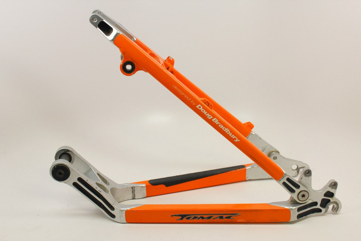 Tomac Revolver Rear Triangle: Seatstays/Chainstays, Orange