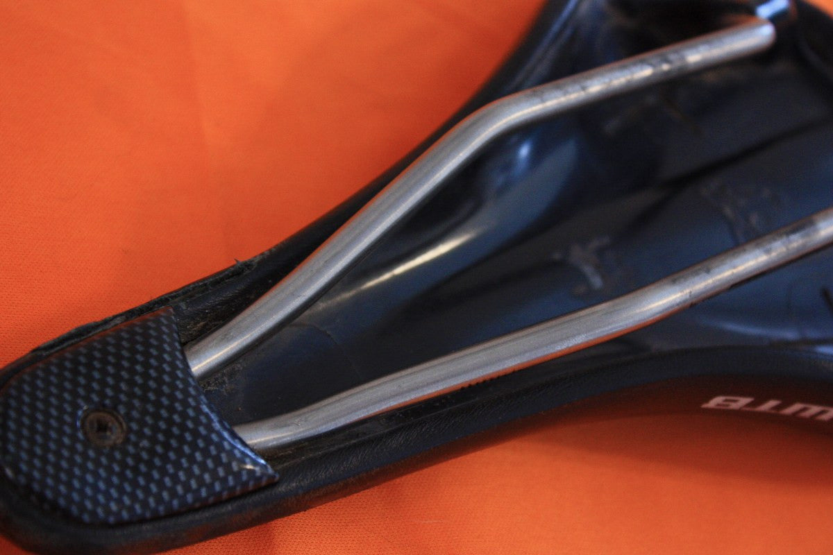 WTB Devo Saddle: Titanium Rails, Carbon