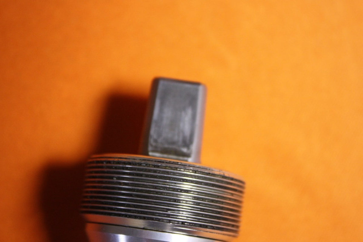 Campagnolo Chorus Square Taper Cartridge Bottom Bracket: 111mm, Italian 1114