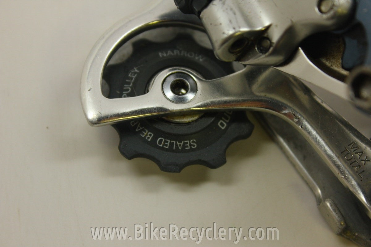 Shimano XTR RD-M900 Rear Derailleur: Short-cage, Purple SRP Bolt