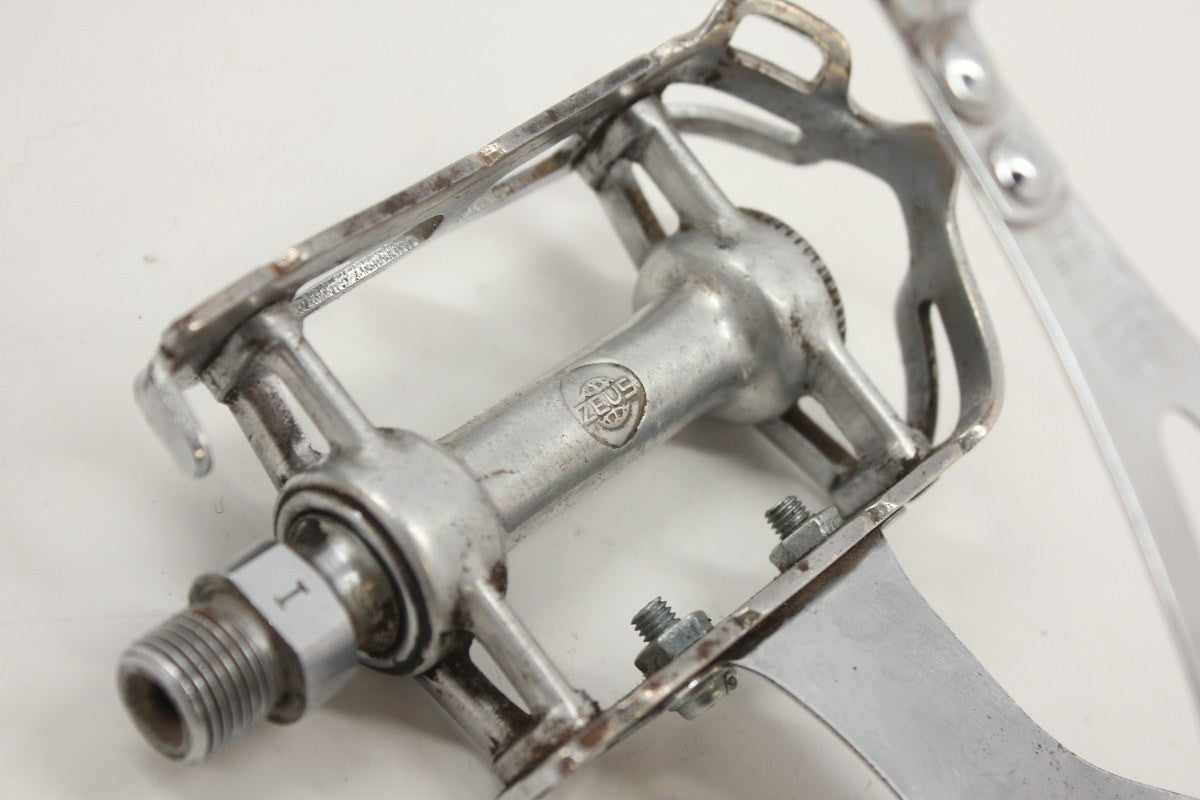 Zeus Pedals: 1970's Campagnolo Clones, Christophe Clips