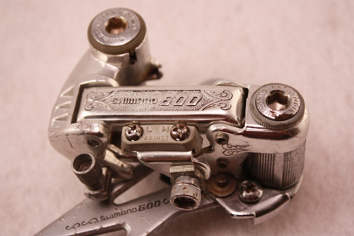 Shimano 600 EX Arabesque Rear Derailleur: GS Mid Cage