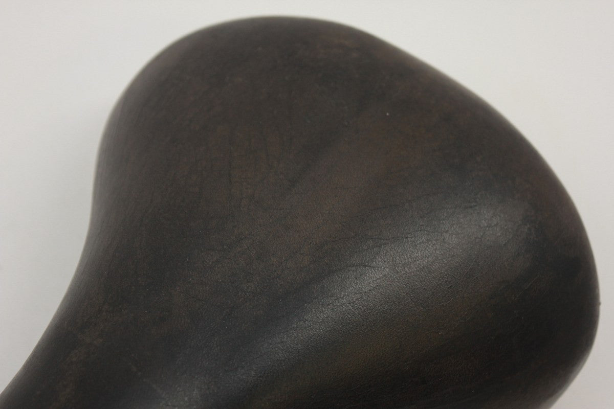 Avocet Touring III Saddle: Brown Leather
