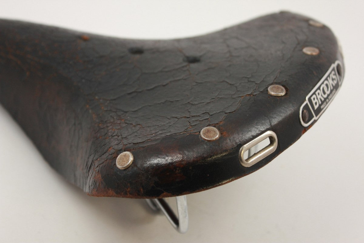 Vintage 1970's Brooks B72 Leather Saddle: Brown, Original Clamp, Nice Patina