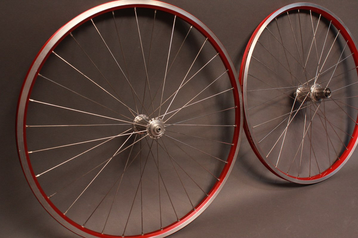 White Industries Ti / Velocity Synergy 26" Wheelset: Red Anodized, 32H 8/9/10sp Rim Brake