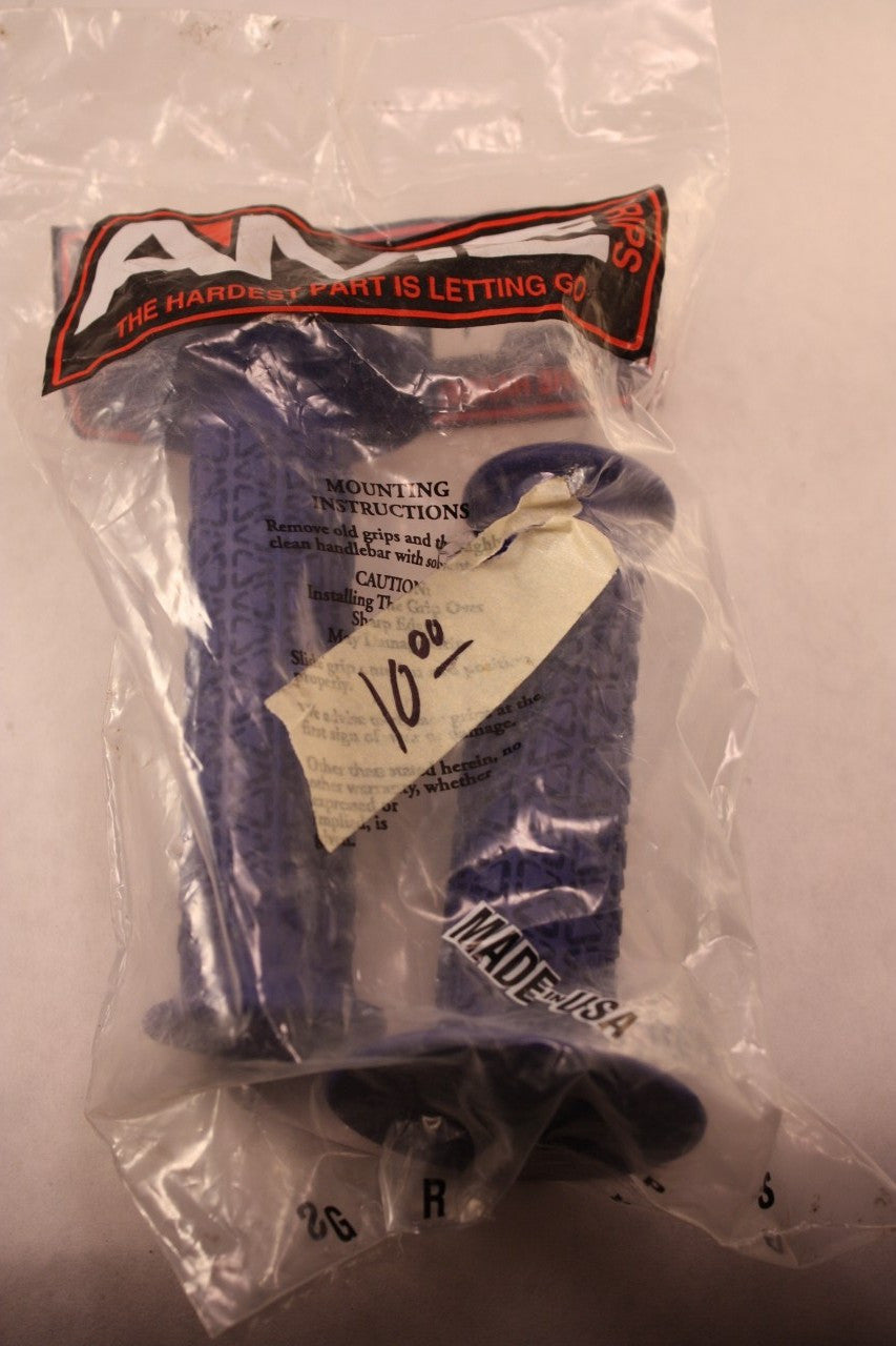 AME Tri Grips, Blue: NIB