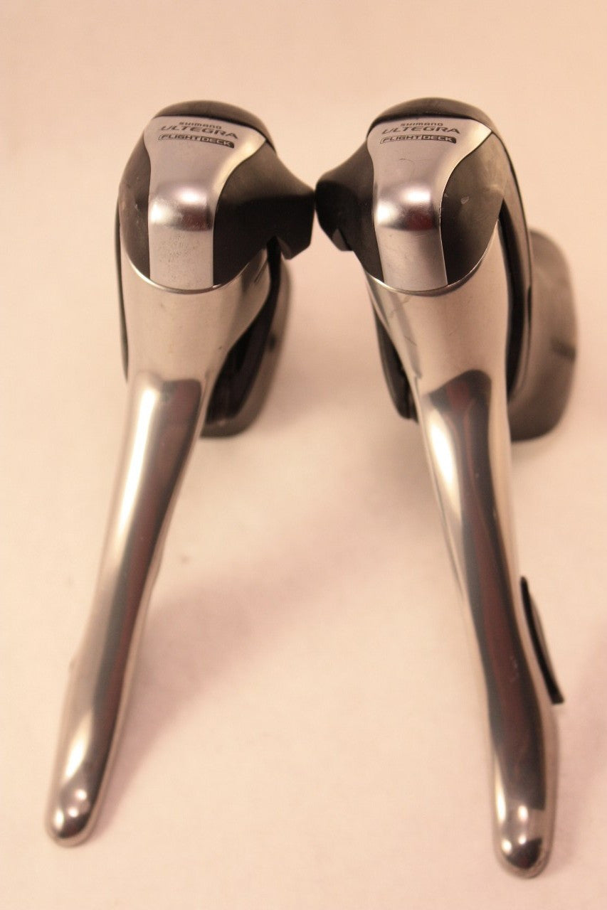 Shimano Ultegra ST-6600 10-speed STI Shifters