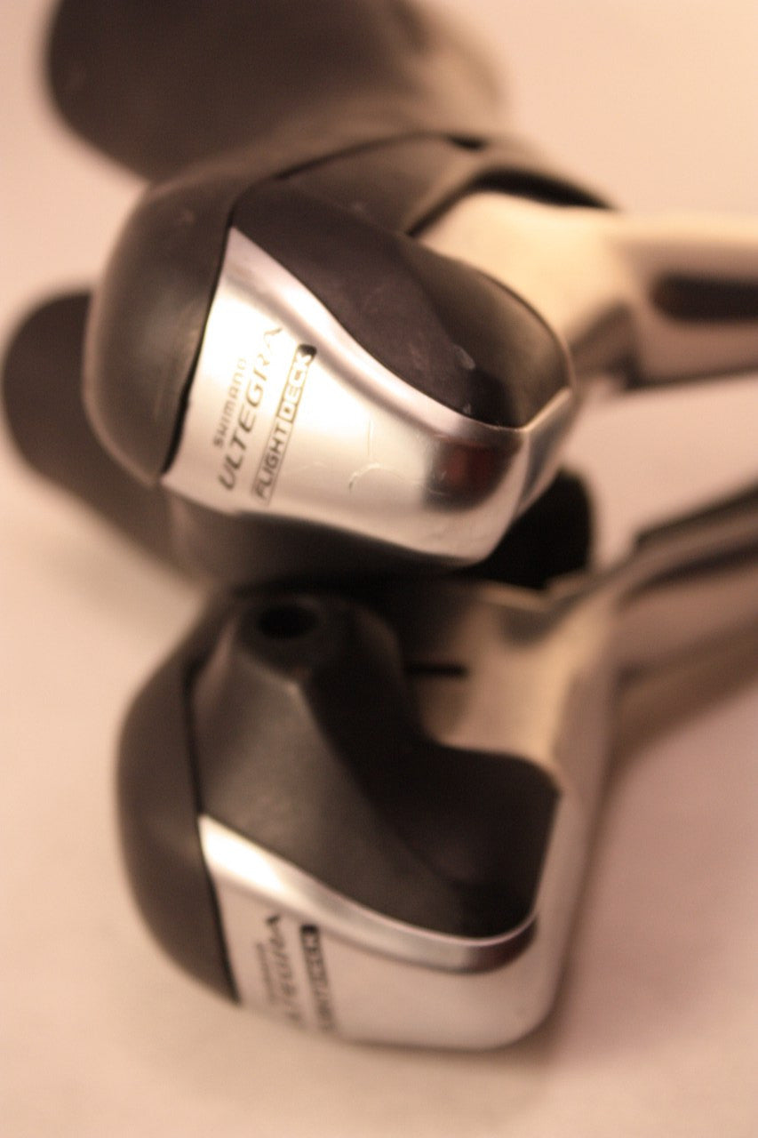 Shimano Ultegra ST-6600 10-speed STI Shifters