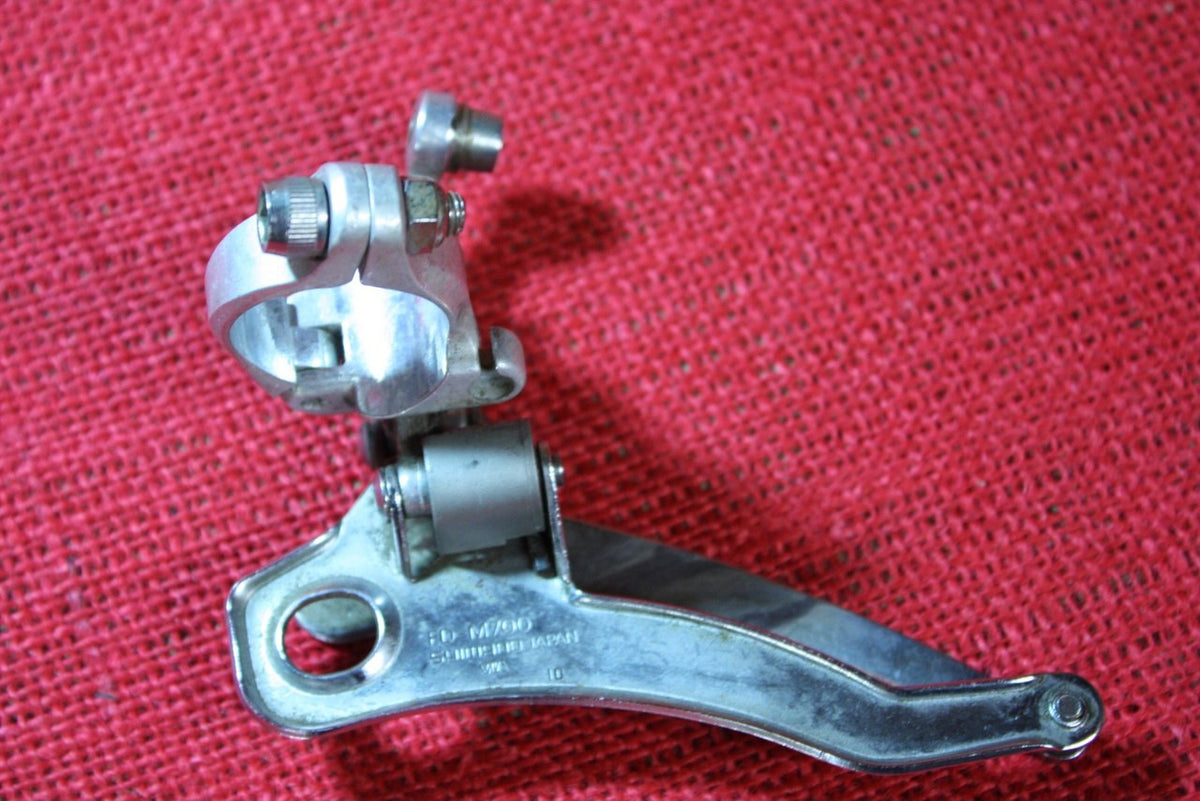 Shimano XT Deerhead Front Derailleur: FD-M700, 28.6