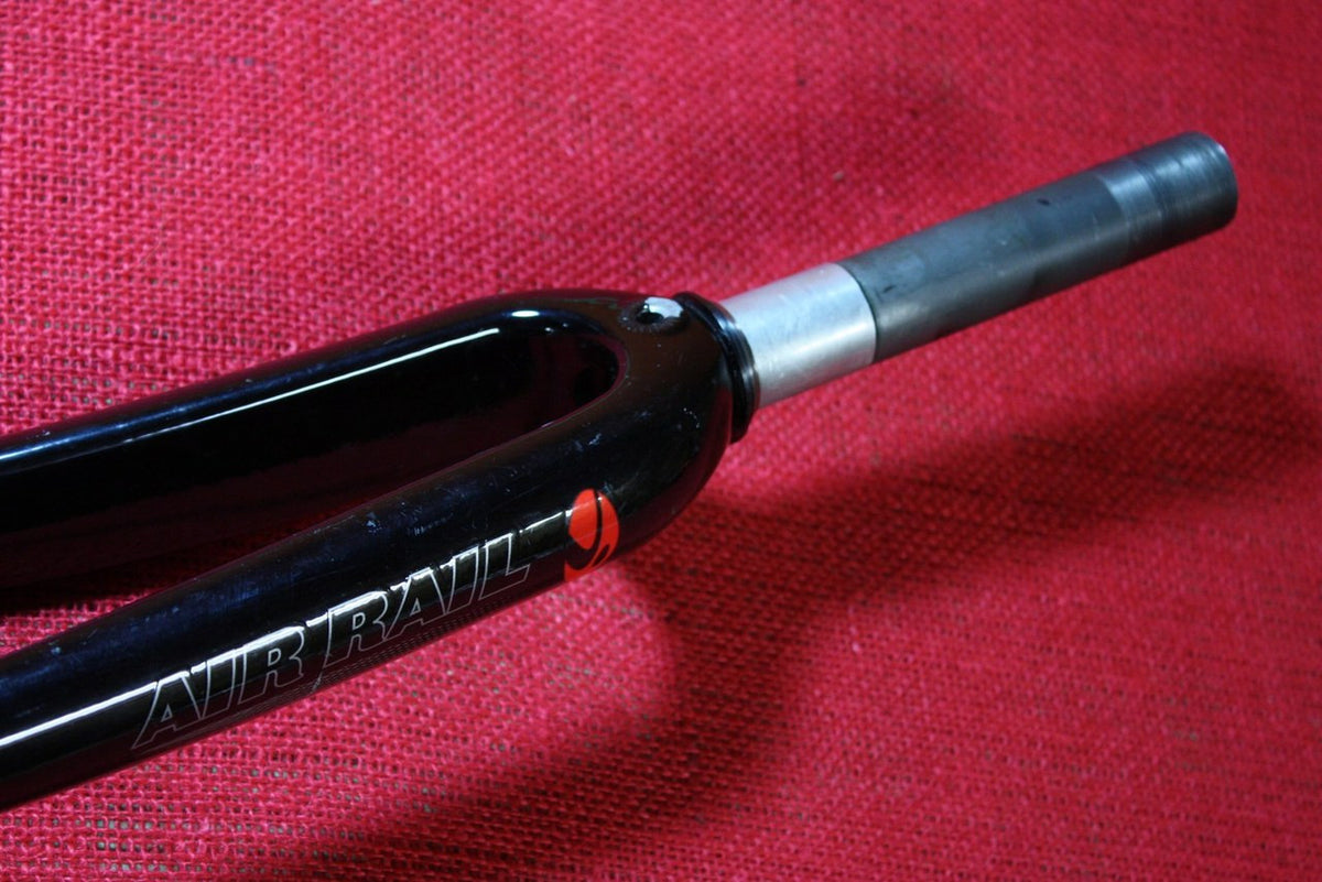 Icon Air Rail Carbon Threaded Fork: 1" Road, Black