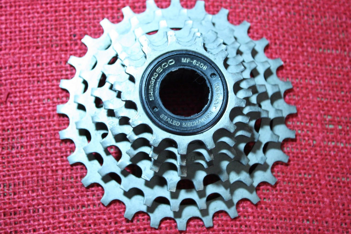 Shimano 600 EX 6-Speed Freewheel: MF-6208, 13-28T MINT
