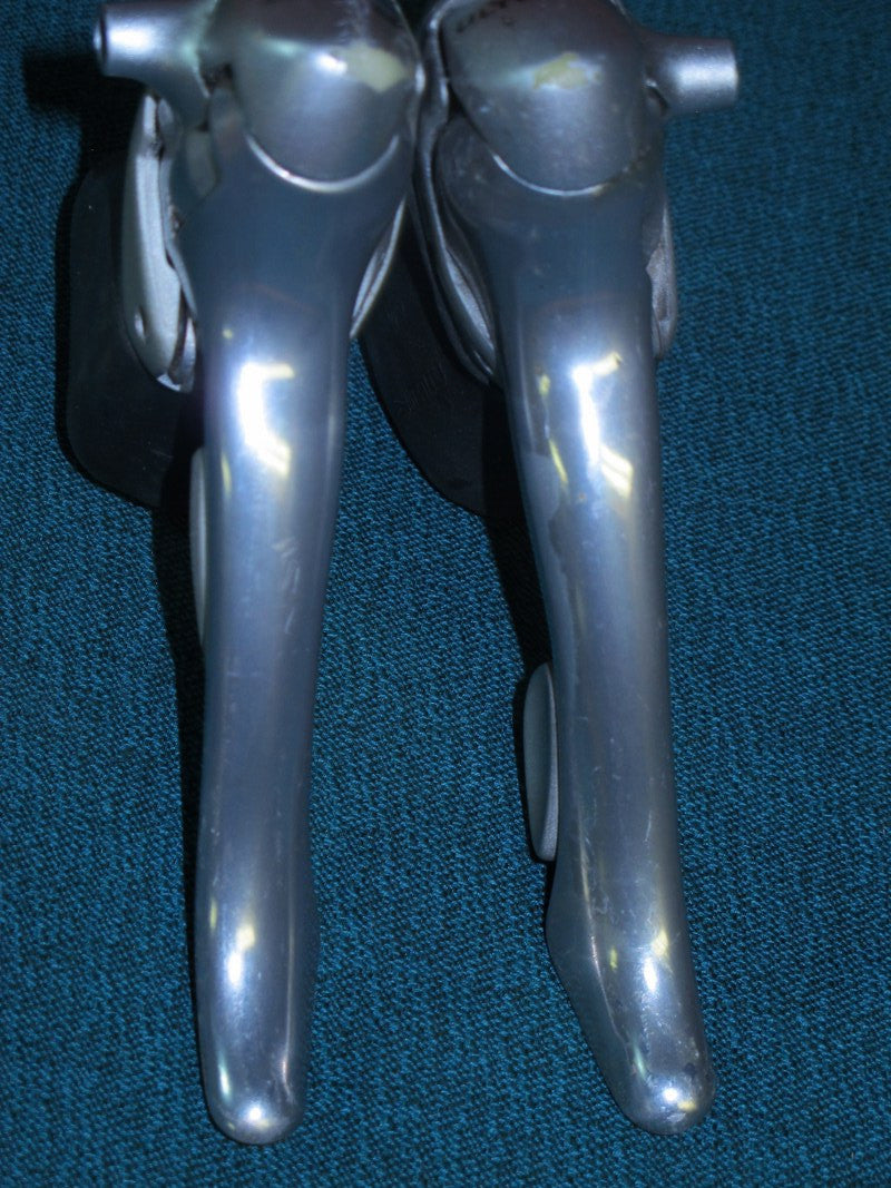Shimano Ultegra 9-Speed STI Shifters: Triple ST-6500