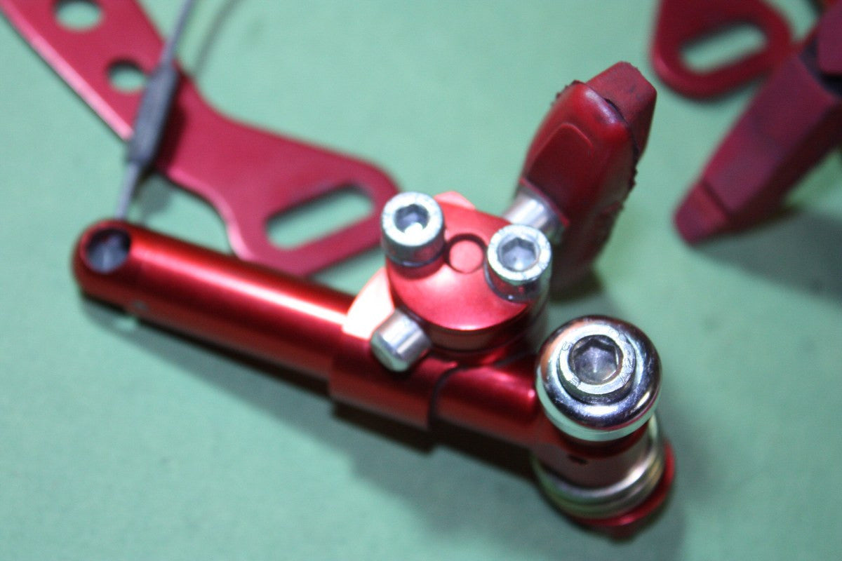 Avid Tri Align Cantilever Brake w/ Gorilla Brake Booster: Ano Red