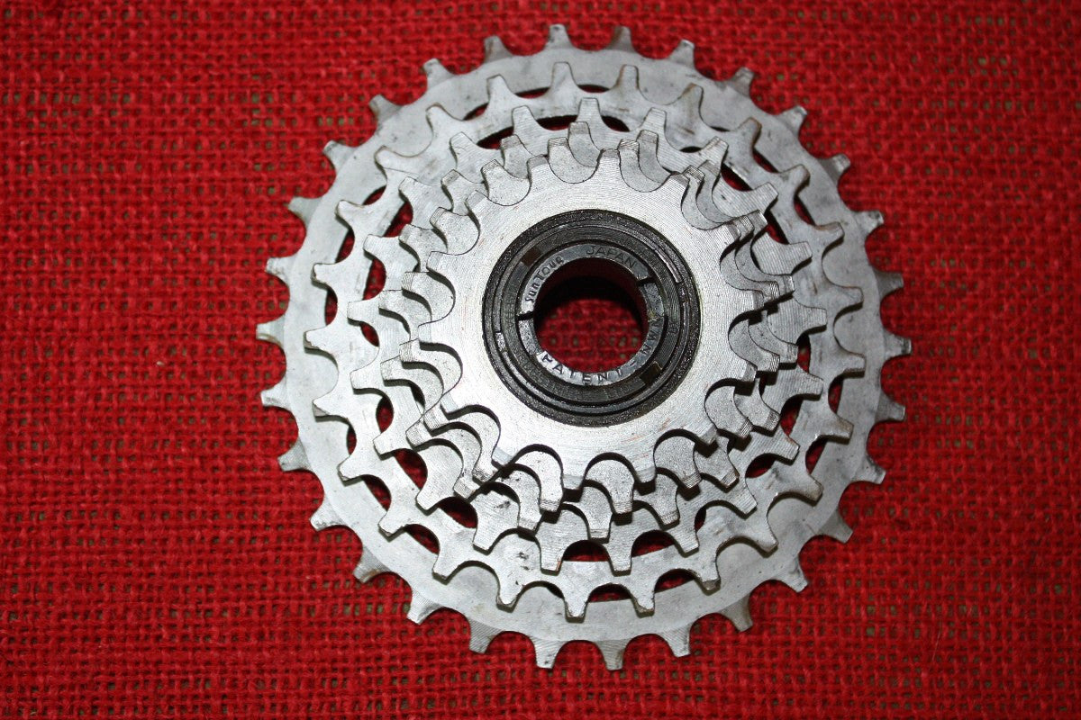Suntour New Winner Freewheel: Ultra 6 Speed, 14-30T