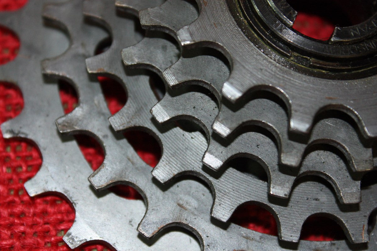 Suntour New Winner Freewheel: Ultra 6 Speed, 14-30T