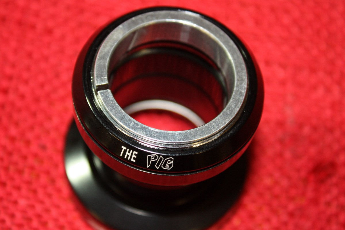 FSA Pig Headset: 1 1/8" Threadless, Black, No Crown Race