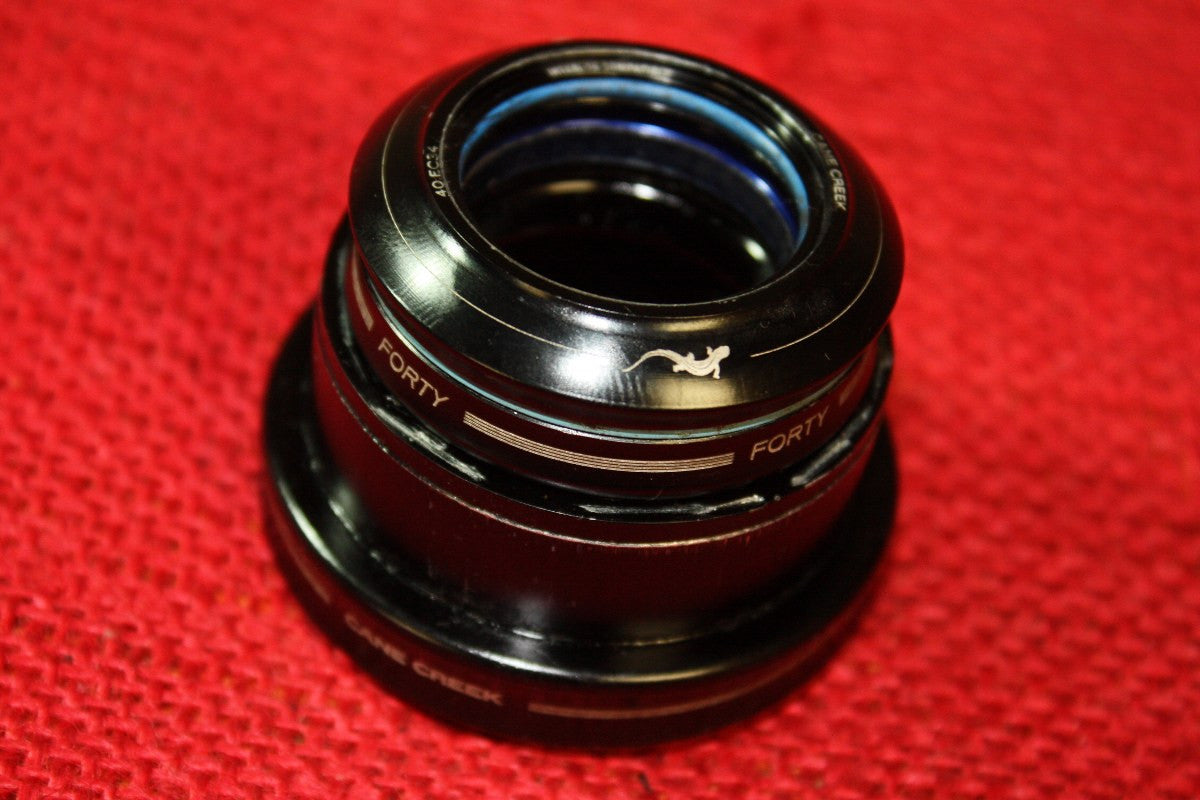 Cane Creek Forty Tapered Headset: 1.5" - 1 1/8", Black 40EC34