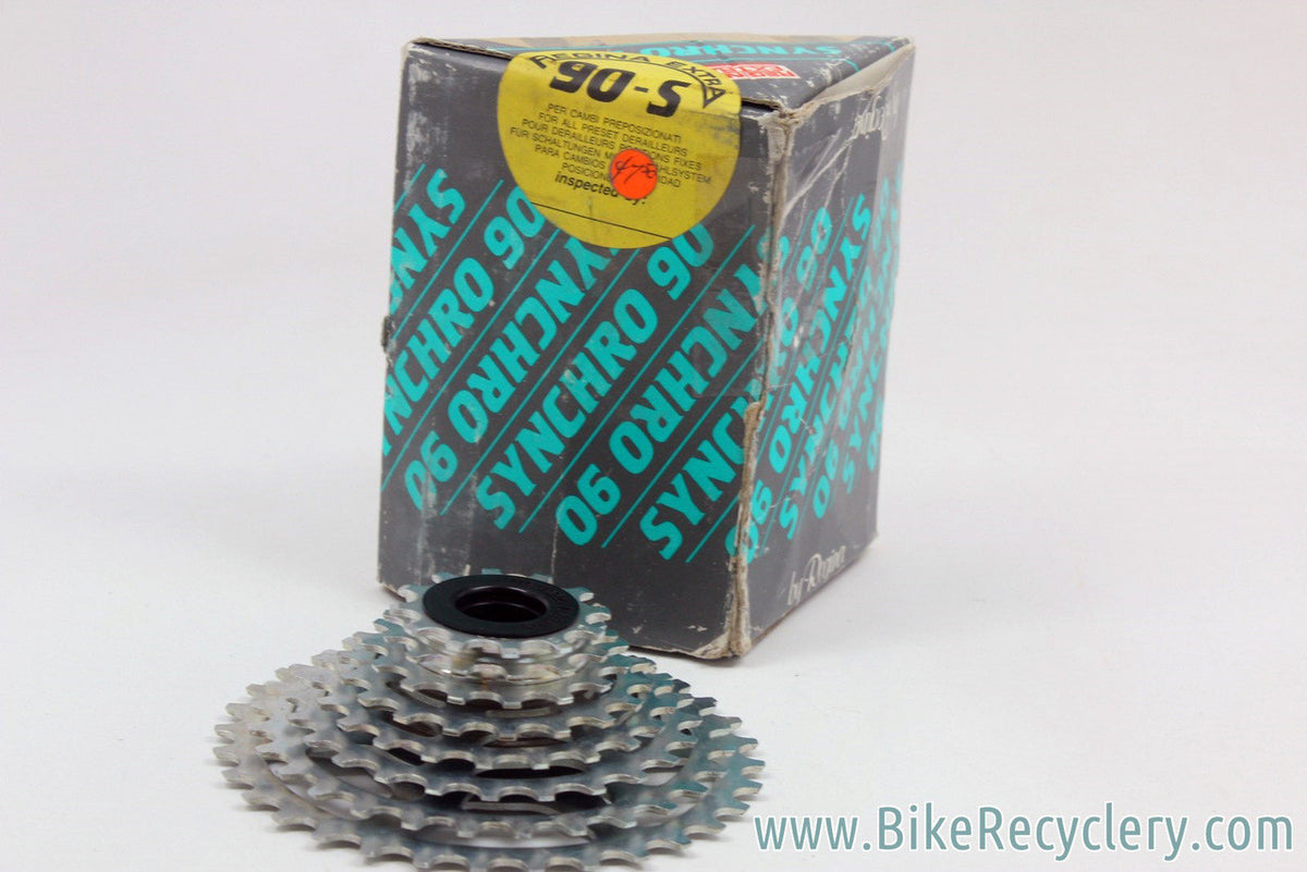 NIB/NOS Regina Extra Syncro 90-S Freewheel: 8 Speed - 12-32t Wide Range