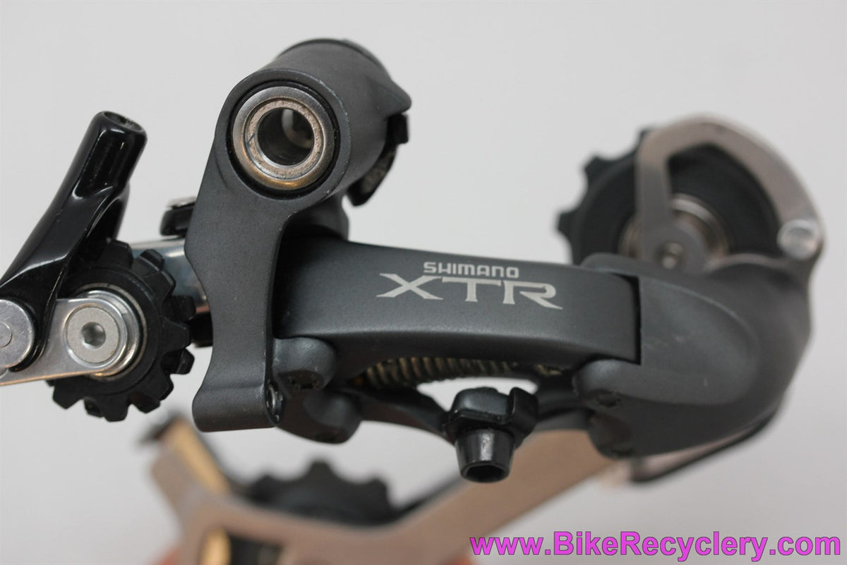 NOS Shimano XTR RD-M951 Rear Derailleur: Rapid Rise - SGS Long Cage - 9 Speed