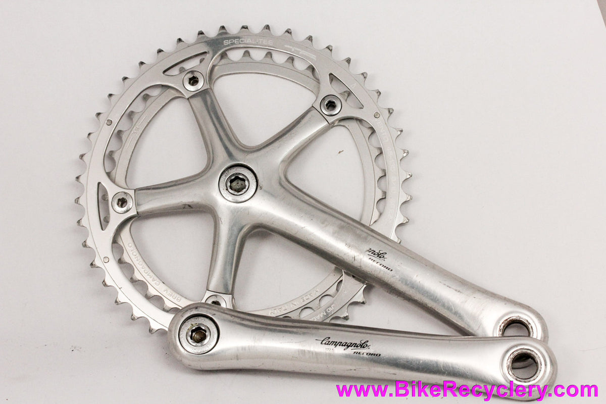 Campagnolo Record 9 Speed Crankset: 172.5mm - 46/39t - Alloy - Square Taper (Average)
