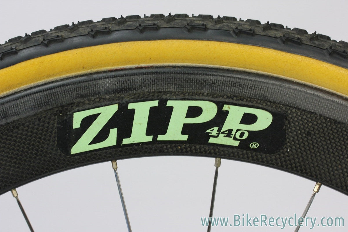 1990's ZIPP 404 Tubular Carbon Wheelset: 18/24H - Hershey Naked / Dura Ace 7700 / Challenge Limus - Yellow/green Decals (Near Mint+)