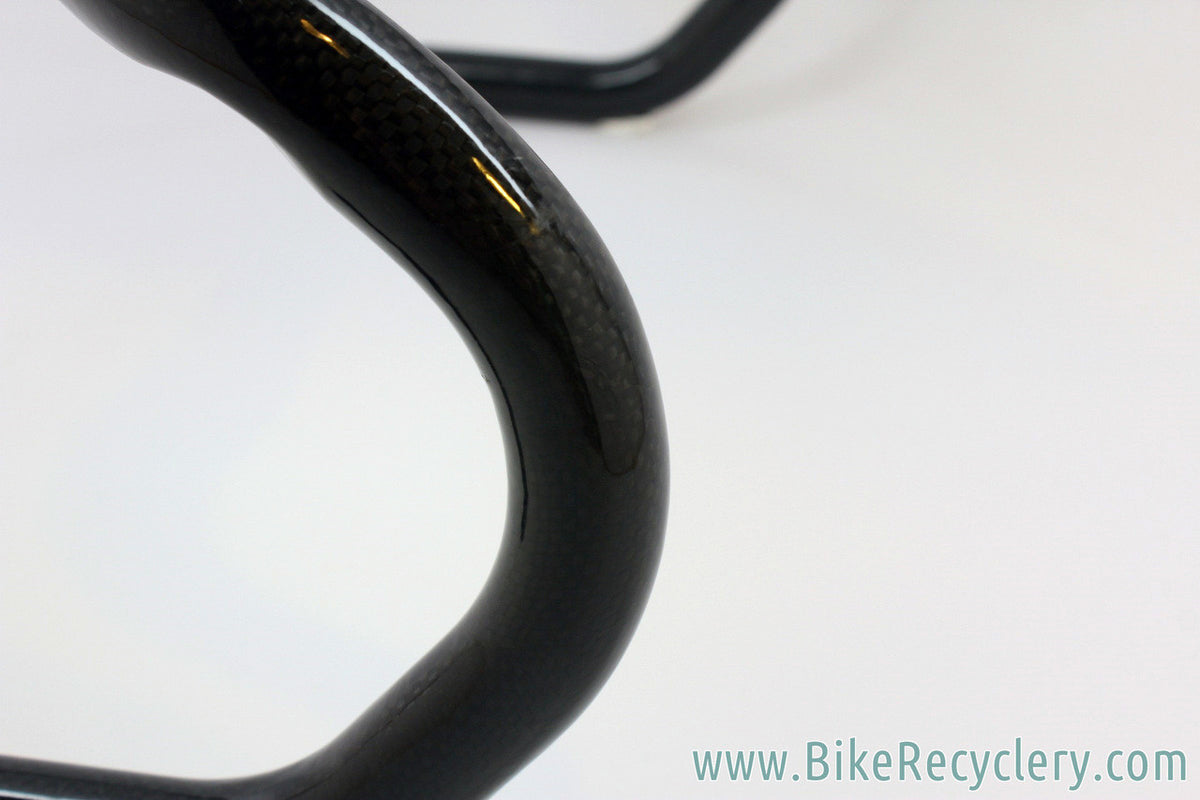 Deda Electa Carbon Road Drop Handlebar: Anatomic - 44cm x 31.8mm (New take-off)