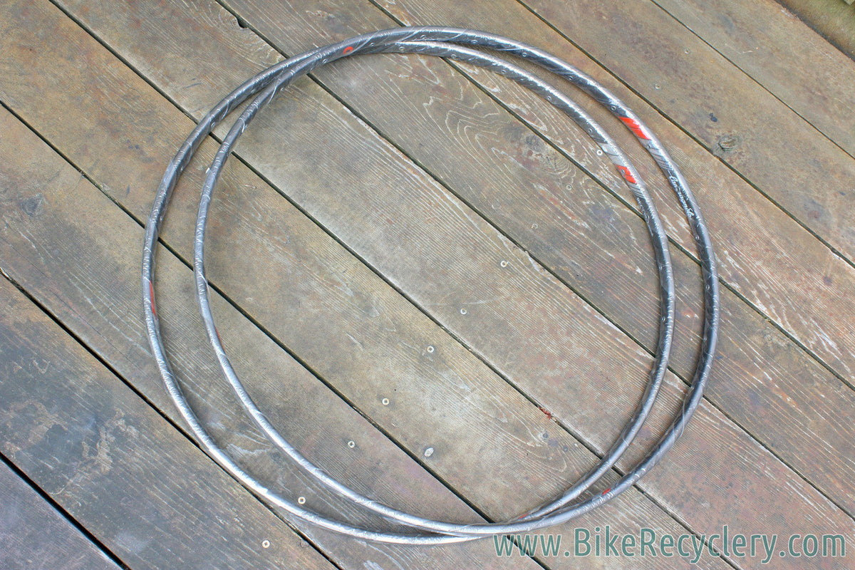 NIB/NOS Campagnolo Record Pave Rims: 700c - Tubular - 28H -Hard Ano - Red  Decals (pair)
