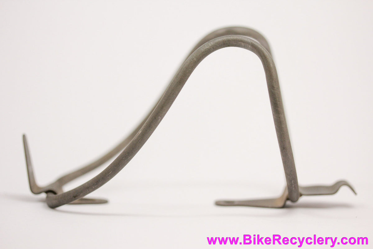 Lifeline Titanium Bottle Cages: 23g Each! - PAIR